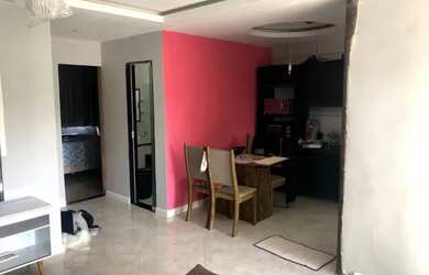 Imagem: A casa em condomínio possui 2 Dormitórios, 1 Banheiro, 3 Vagas