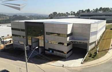 Imagem: O depósitoe possui 1000-0m² de Área está localizado em Parque