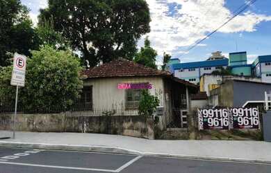 Imagem: O terreno possui 678m² de Área e está localizado em Barreiros