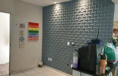 Imagem: A casa possui 2 Dormitórios, 1 Banheiro e está localizado