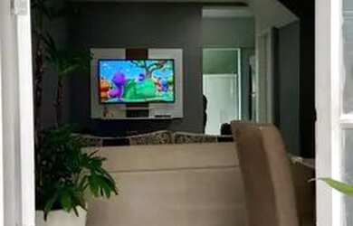 Imagem: A casa em condomínio possui 2 Dormitórios, 2 Banheiros, 2