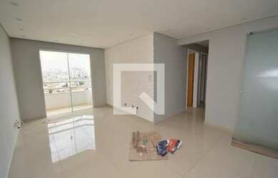 Imagem: O apartamento possui 3 Dormitórios, 2 Banheiros, 1 Vaga na