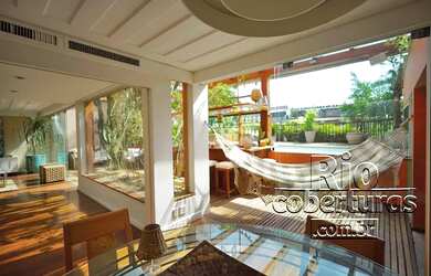 Imagem: O apartamento na cobertura possui 3 Dormitórios, 5 Banheiros