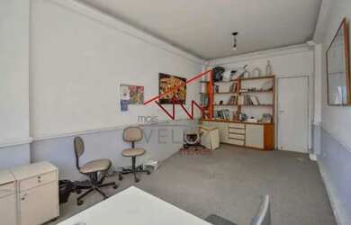 Imagem: O depósito possui 91m² de Área e está localizado em Centro