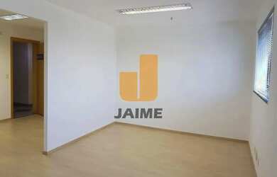 Imagem: O depósito possui 2 Vagas na garagem, 70m² de Área, Imóvel