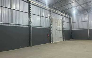 Imagem 3: Garpão com 740m² para locação no bairro cordeiros