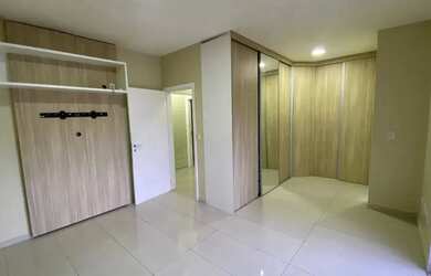 Imagem: A casa em condomínio possui 4 Dormitórios, 3 Banheiros, 2