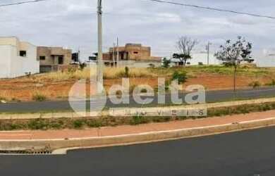 Imagem: O terreno possui 373m² de Área e está localizado em Aclimação