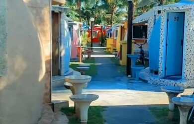 Imagem: O quarto possui 1 Dormitório e Acomodam 4 pessoas e está localizado