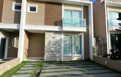 Imagem: A casa em condomínio possui 3 Dormitórios, 3 Banheiros, 2