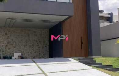 Imagem: A casa em condomínio possui 4 Dormitórios, 5 Banheiros, 4