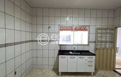 Imagem 3: Casa para aluguel, 2 quartos, 4 vagas, Cidade Nova - UBERABA/MG