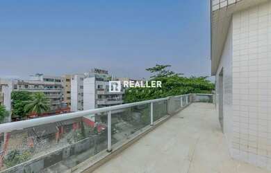 Imagem: O apartamento na cobertura possui 3 Dormitórios, 4 Banheiros