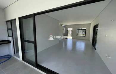 Imagem 15: Sobrado 03 Suítes e piscina no centro de Matinhos