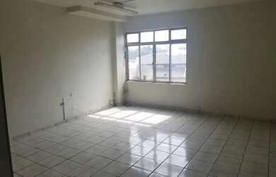 Imagem: O depósito possui 50m² de Área e está localizado em Centro