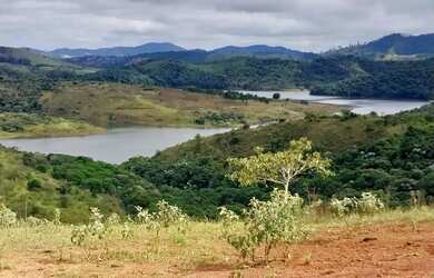 Imagem: Terrenos de 20.000 m² Com Vista Para a Represa de Piracaia