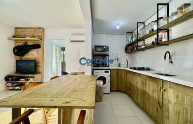 Imagem: O apartamento possui 2 Dormitórios, 1 Banheiro, 1 Vaga na garagem