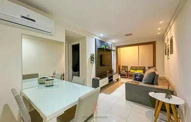 Imagem: O apartamento possui 2 Dormitórios, 2 Banheiros, 1 Vaga na