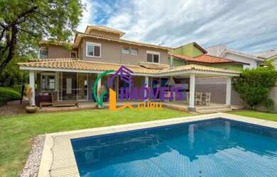 Imagem: A casa em condomínio possui 3 Dormitórios, 5 Banheiros, 4