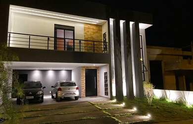 Imagem: A casa em condomínio possui 3 Dormitórios, 3 Banheiros, 4