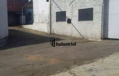 Imagem: O depósito possui 1.700m² de Área e está localizado em