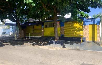 Imagem: O terreno possui 387m² de Área e está localizado em Parque