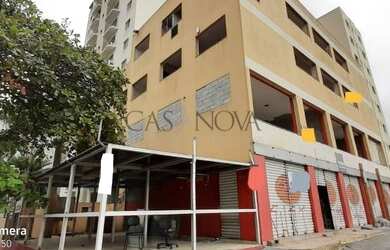 Imagem: O depósito possui 5 Vagas na garagem, 685m² de Área e está