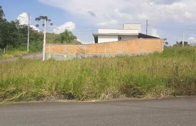 Imagem 2: Terreno Esquina, aceita troca por apartamento