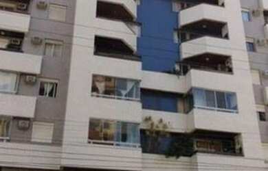 Imagem: O apartamento possui 3 Dormitórios, 1 Banheiro, 1 Vaga na garagem