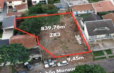 Imagem: O terreno possui 839m² de Área, Imóvel novo e está localizado