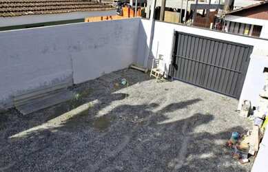 Imagem: O depósito possui 2 Vagas na garagem, 800m² de Área e está