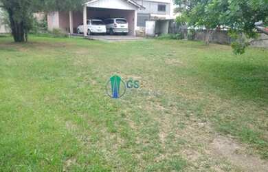 Imagem: O terreno possui 765m² de Área e está localizado em Centro