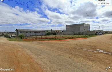 Imagem: O terreno possui 895m² de Área e está localizado em Mauá