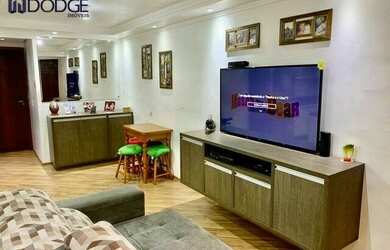 Imagem: O apartamento possui 2 Dormitórios, 1 Banheiro, 1 Vaga na garagem