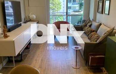 Imagem: O apartamento possui 3 Dormitórios, 3 Banheiros, 2 Vagas na