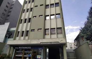 Imagem: O depósito possui 1 Vaga na garagem, 60m² de Área e está