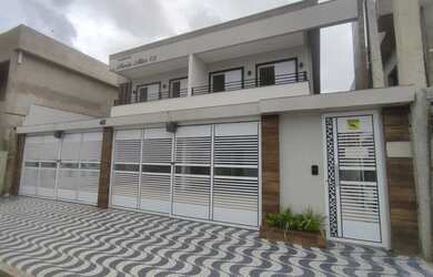 Imagem: A casa possui 2 Dormitórios, 1 Banheiro, 1 Vaga na garagem