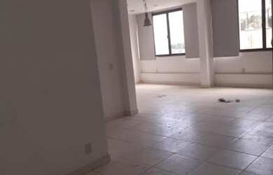 Imagem: O depósito possui 96m² de Área e está localizado em Barra