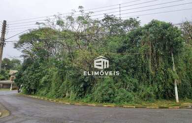 Imagem: O terreno possui 1.015m² de Área e está localizado em Arujazinho