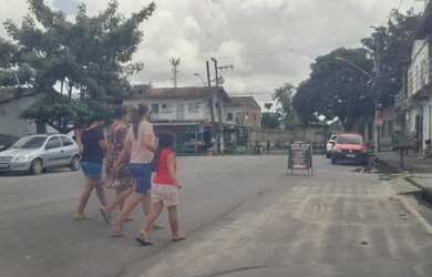 Imagem: O depósito possui 200m² de Área e está localizado em Parque