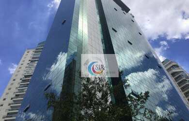 Imagem: O depósito possui 5 Vagas na garagem, 360m² de Área e está