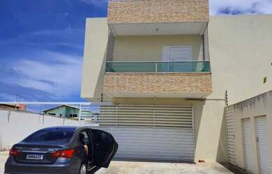 Imagem: A casa em condomínio possui 3 Dormitórios, 4 Banheiros, 1