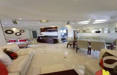 Imagem 3: Lindo apartamento em frente ao o Ceret de 182 metros, com 4 dormitórios sendo 2 suítes com