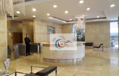 Imagem: O depósito possui 5 Vagas na garagem, 278m² de Área e está