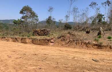 Imagem 10: Lote/Terreno para venda tem 600 metros quadrados