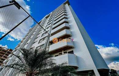 Imagem: O apartamento possui 5 Dormitórios, 5 Banheiros, 2 Vagas na