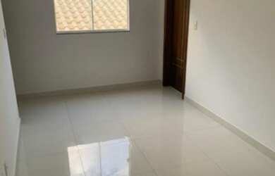 Imagem 9: Sobrado para venda. 220m² de Área, 4 Vagas na garageme4 Dormitórios