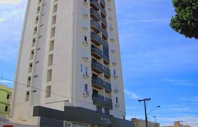 Imagem: O apartamento possui 1 Dormitório, 1 Banheiro, 34m² de Área