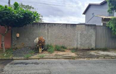Imagem: O terreno possui 360m² de Área e está localizado em Jardim