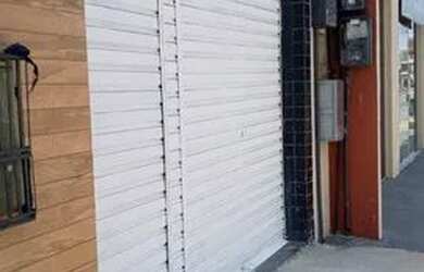 Imagem 1: Alugo linda loja térrea com 50m² na frente do condomínio Jardim Espanha